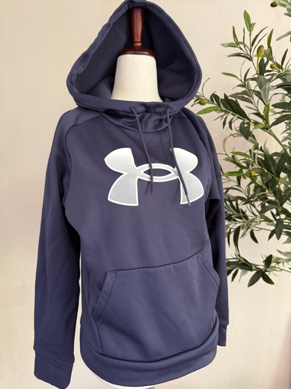 Under Armour Pullover Hoodie